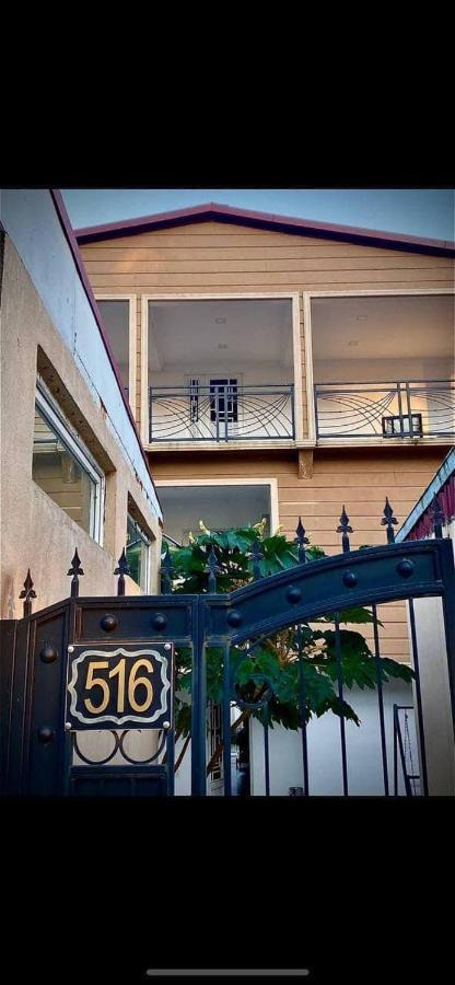 Guest House Kobuleti On Aghmashenebeli Extérieur photo