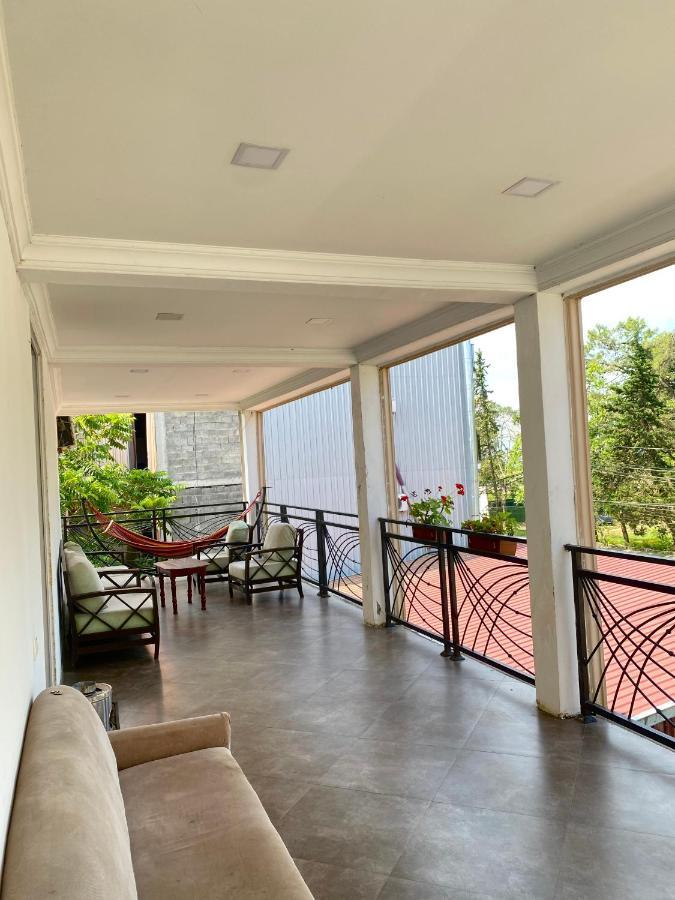 Guest House Kobuleti On Aghmashenebeli Extérieur photo